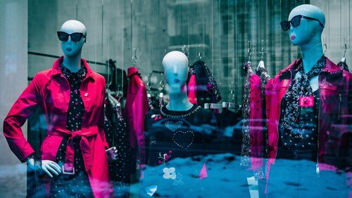 How Accessories Complete an Outfit